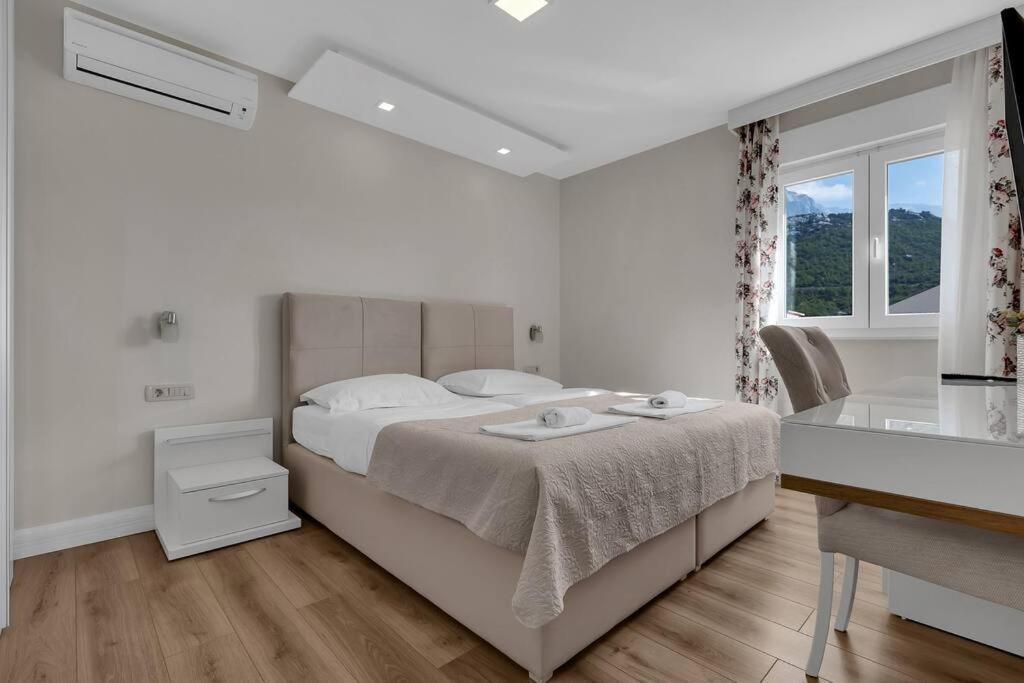 Apartment Hrvoje -Nur 50M Bis Zum Meer - Makarska Exklusiv Promajna Exteriér fotografie